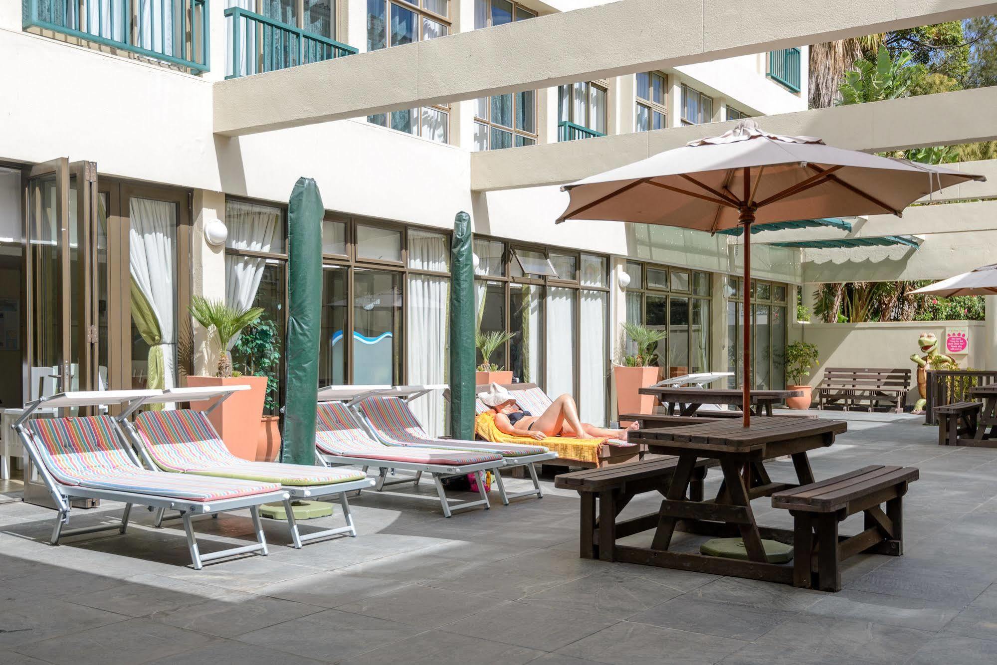 Aparthotel Royal Atlantic Kapstadt Exterior foto